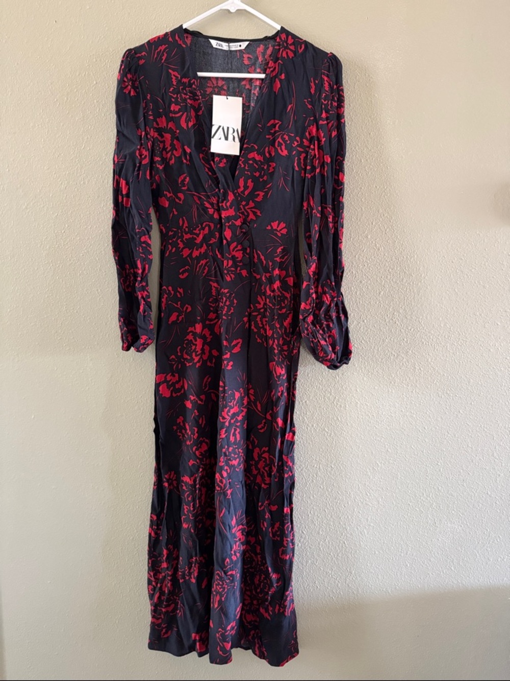 NEW Zara Black Long Sleeve Dress with Red Floral Print XS